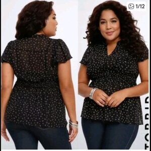 Torrid Music Note Chiffon Top Black White Size 5X Smocked Short Sleeve Blouse